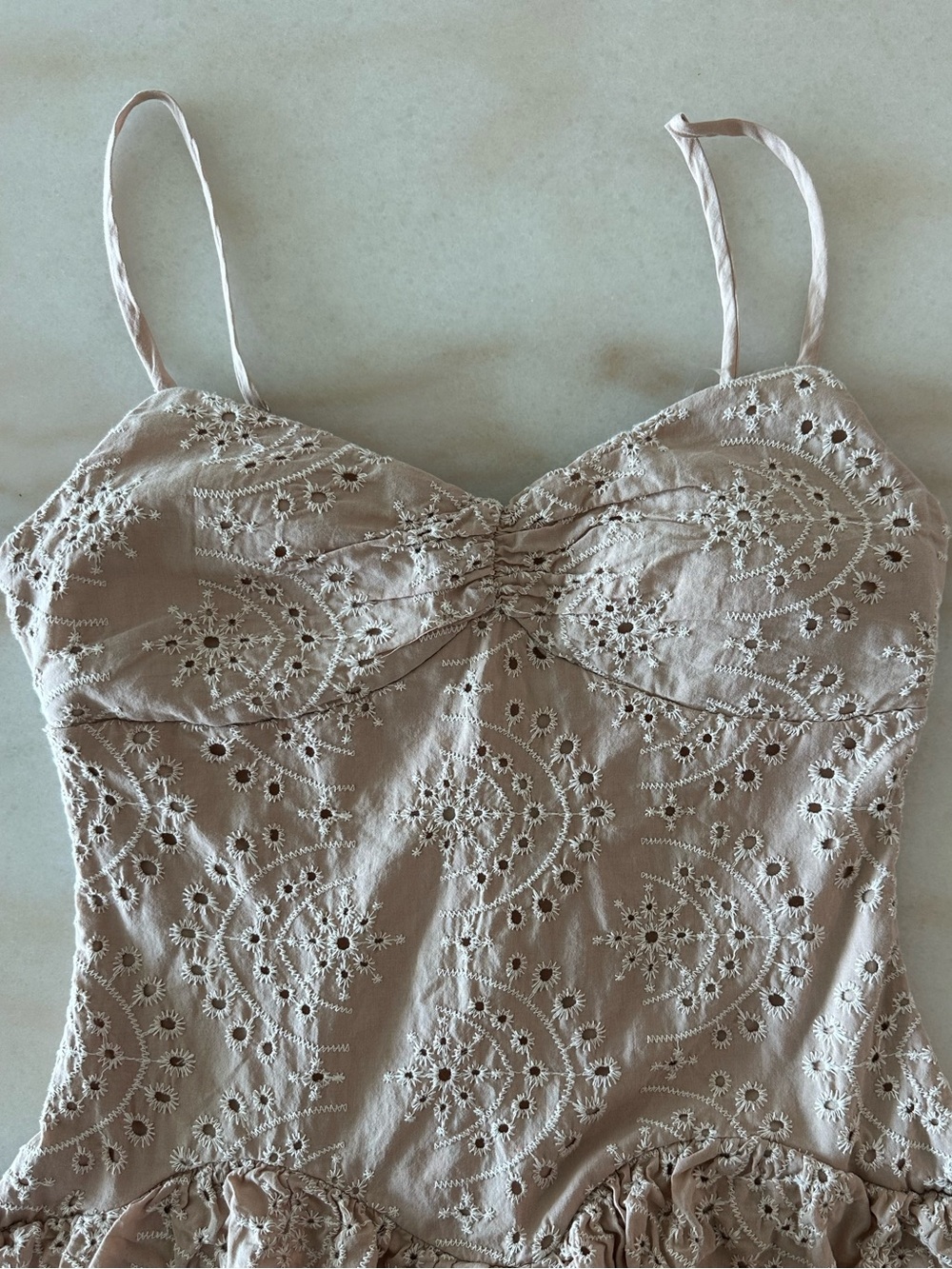 Karla Rae Eyelet Lace Ruffle Mini Dress Size M - Picture 3 of 9